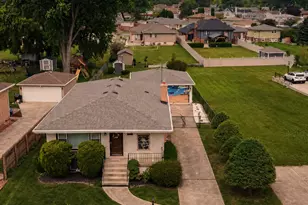 9020 Nashville Ave, Oak Lawn, IL 60453 - Photo 2