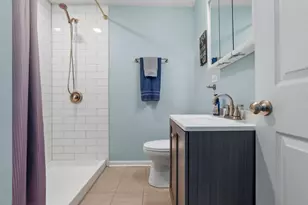 1001 63rd Pl, La Grange Highlands, IL 60525 - Photo 16