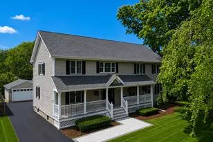 323 N Pleasant Rd, Lake Zurich, IL 60047 - Photo 1