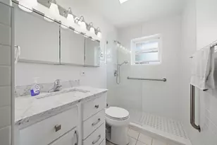 498 Gilbert Dr, Wood Dale, IL 60191 - Photo 10
