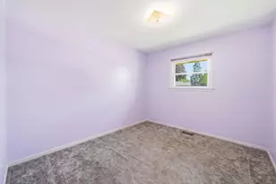 498 Gilbert Dr, Wood Dale, IL 60191 - Photo 12