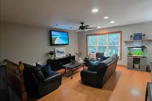 110 E Burr Oak Dr, Arlington Heights, IL 60004 - Photo 4