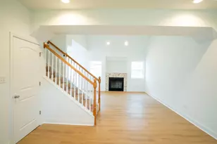 1401 174th St, East Hazel Crest, IL 60429 - Photo 2