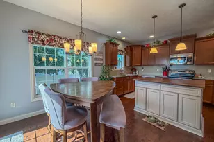 3907 Boulder Ridge Dr, Champaign, IL 61822 - Photo 8