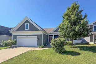 3907 Boulder Ridge Dr, Champaign, IL 61822 - Photo 2
