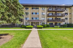 2222 S Goebbert Rd, Arlington Heights, IL 60005 - Photo 44
