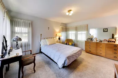 3360 W Arthur Avenue, Lincolnwood, IL 60712 - Photo 12
