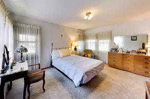 3360 W Arthur Ave, Lincolnwood, IL 60712 - Photo 12