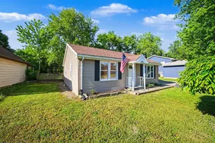 2701 Carmel Blvd, Zion, IL 60099 - Photo 2
