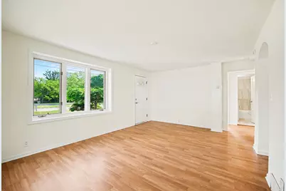 2701 Carmel Boulevard, Zion, IL 60099 - Photo 4