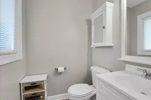 1755 Monticello Rd, Hoffman Estates, IL 60169 - Photo 16