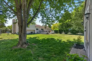 1000 Timberwood Ln, Algonquin, IL 60102 - Photo 26