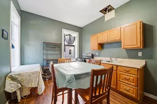 305 Monroe Ave, Dixon, IL 61021 - Photo 14