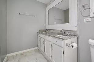 2158 Pleasure View Rd, Aurora, IL 60506 - Photo 18