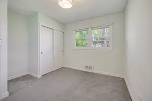 2158 Pleasure View Rd, Aurora, IL 60506 - Photo 22