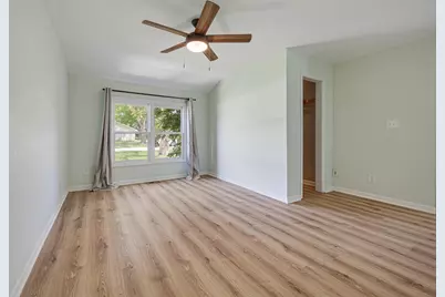 2158 Pleasure View Road, Aurora, IL 60506 - Photo 16