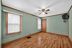 7317 W Myrtle Ave, Chicago, IL 60631 - Photo 34