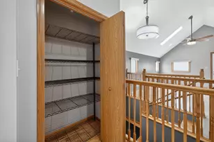 7317 W Myrtle Ave, Chicago, IL 60631 - Photo 12