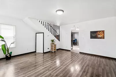 3022 Commercial Avenue, South Chicago Heights, IL 60411 - Photo 4