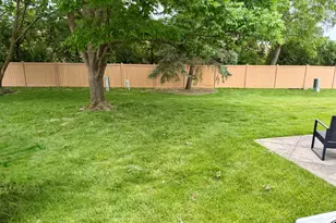 261 Arboretum Dr, Lombard, IL 60148 - Photo 34