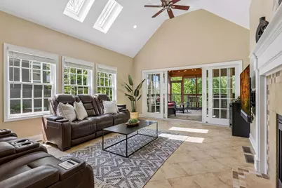 1981 Topaz Drive, Chanhassen, MN 55317 - Photo 16