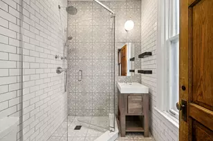 819 W Junior Terrace, Chicago, IL 60613 - Photo 38