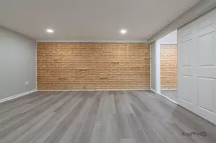 8500 W Carmen Ave, Chicago, IL 60656 - Photo 20