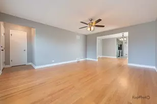 8500 W Carmen Ave, Chicago, IL 60656 - Photo 4