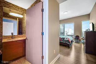 340 E Randolph St, Chicago, IL 60601 - Photo 20