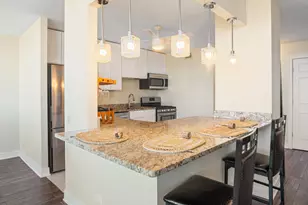 4800 S Lake Park Ave, Chicago, IL 60615 - Photo 6