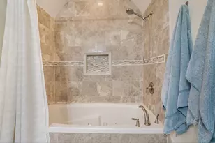 2853 N Halsted St, Chicago, IL 60657 - Photo 16