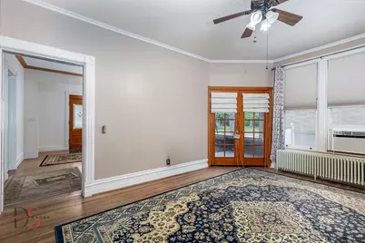 401 E Prospect Avenue, Ottawa, IL 61350 - Photo 8
