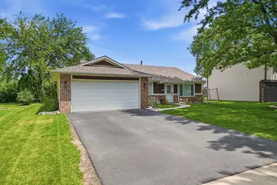 416 Ingleside Drive, Bolingbrook, IL 60490 - Photo 2