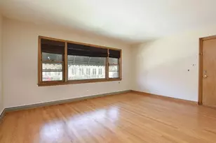 2915 N Austin Ave, Chicago, IL 60634 - Photo 4