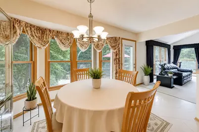 245 Southfield Drive, Vernon Hills, IL 60061 - Photo 14