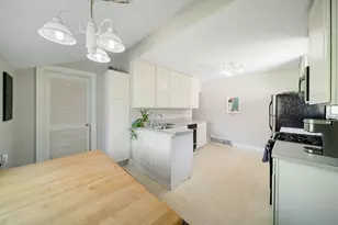 707 Glenshire Rd, Glenview, IL 60025 - Photo 10