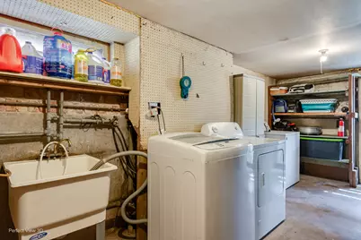 8745 S Euclid Avenue, Chicago, IL 60617 - Photo 16