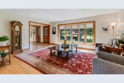 7706 Hayenga Lane, Darien, IL 60561 - Photo 4
