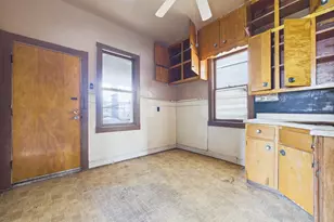 4734 S Racine Ave, Chicago, IL 60609 - Photo 10