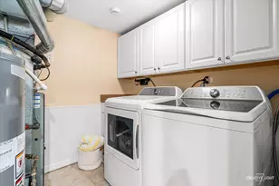 5S652 Hummingbird Ln, Naperville, IL 60540 - Photo 22