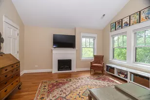 4519 N Sacramento Ave, Chicago, IL 60625 - Photo 12