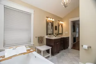 4519 N Sacramento Ave, Chicago, IL 60625 - Photo 14