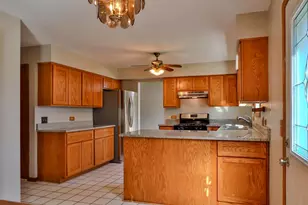 1125 Darin Dr, Lockport, IL 60441 - Photo 16
