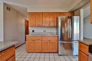 1125 Darin Dr, Lockport, IL 60441 - Photo 12