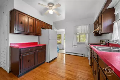 285 Forest Avenue, Glen Ellyn, IL 60137 - Photo 8