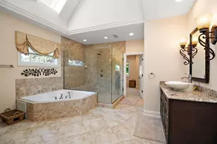 18048 S Crystal Lake Dr, Mokena, IL 60448 - Photo 12