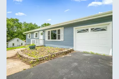 198 Winona Drive, Machesney Park, IL 61115 - Photo 2