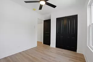 11436 S Yale Ave, Chicago, IL 60628 - Photo 14
