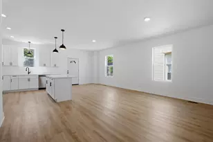11436 S Yale Ave, Chicago, IL 60628 - Photo 4