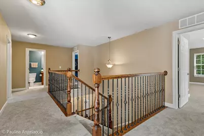 2401 Stonybrook Street, Wauconda, IL 60084 - Photo 8